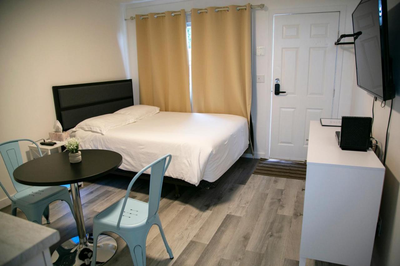 Westview Centre Motel Ltd Powell River Esterno foto