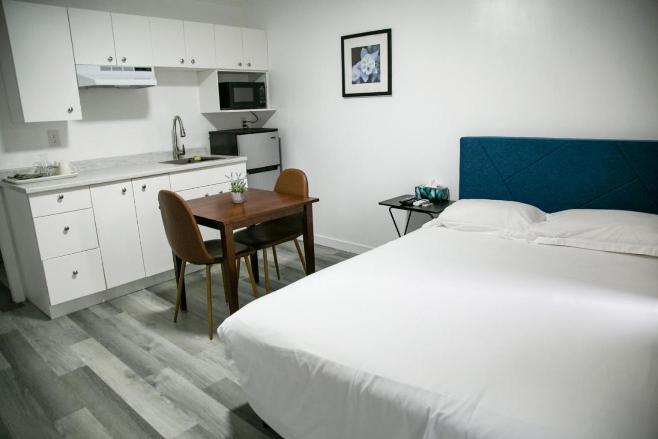 Westview Centre Motel Ltd Powell River Esterno foto